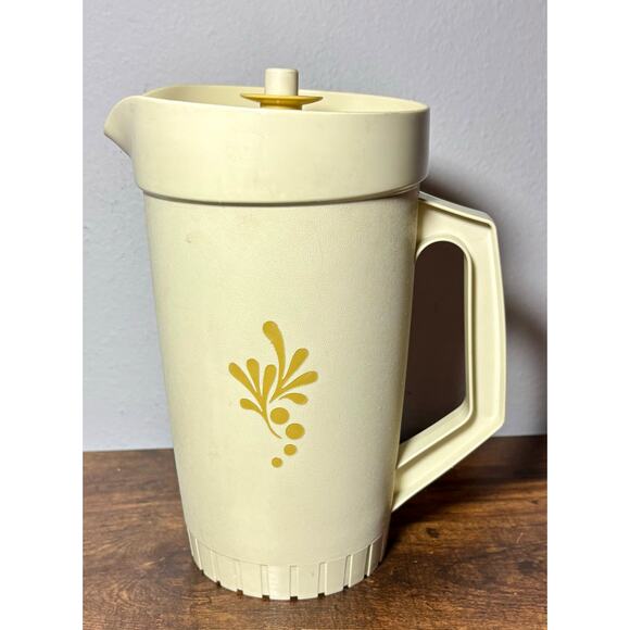 VTG MCM Tupperware 2 Qt Pitcher 800-8 Almond & Harvest Gold Push Button Lid  B13 - Picture 4 of 11